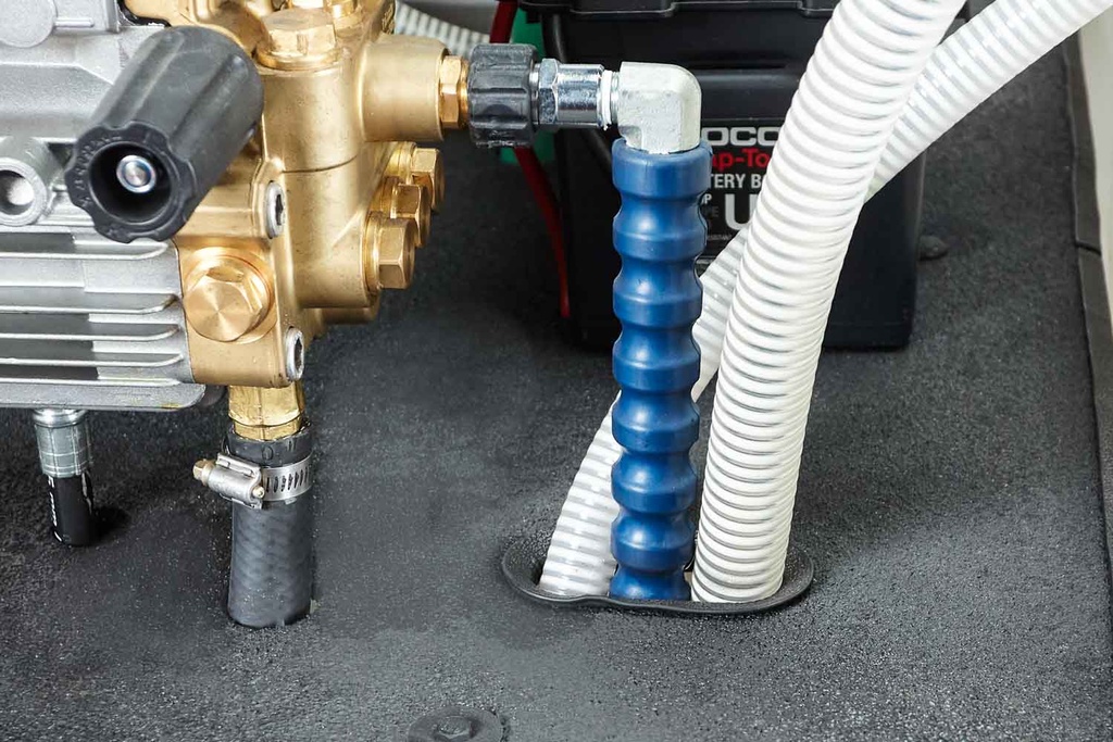  Aluminum Table Top Drop Skid With Key Start GX390 Kranzle AQ Pump and GX200 Comet P36 Combo-image_39.jpg