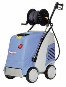 Kränzle KC13-180TST 2600 PSI 3.5 GPM Hot Water Electric Pressure Washer